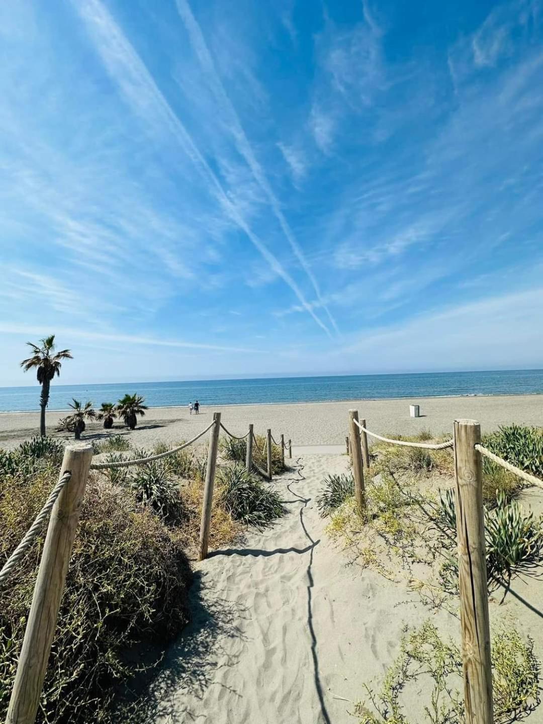 Apartamento Ferrara playa Torrox Exterior foto